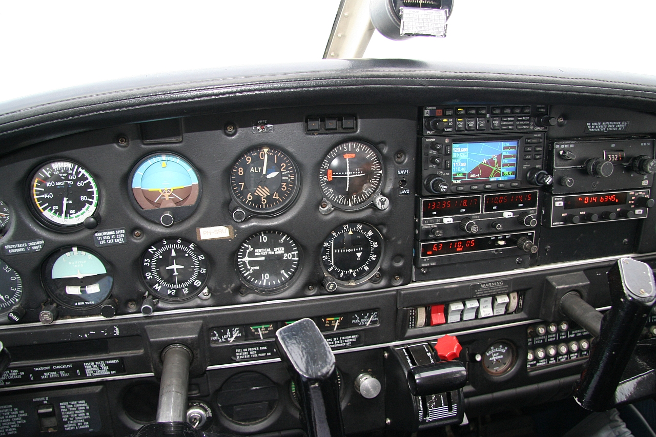 sru cockpit